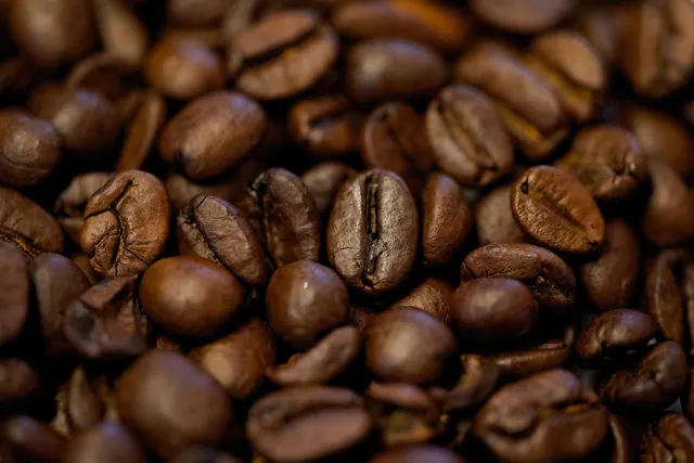 coffee, 4k wallpaper, coffee beans, laptop wallpaper, full hd wallpaper, roasted, hd wallpaper, mac wallpaper, wallpaper hd, desktop backgrounds, beans, cool backgrounds, free wall